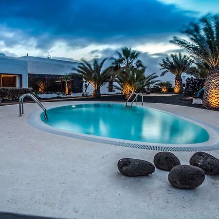 Los Lirios Hotel Rural - Adults Only ติอาส ภายนอก รูปภาพ