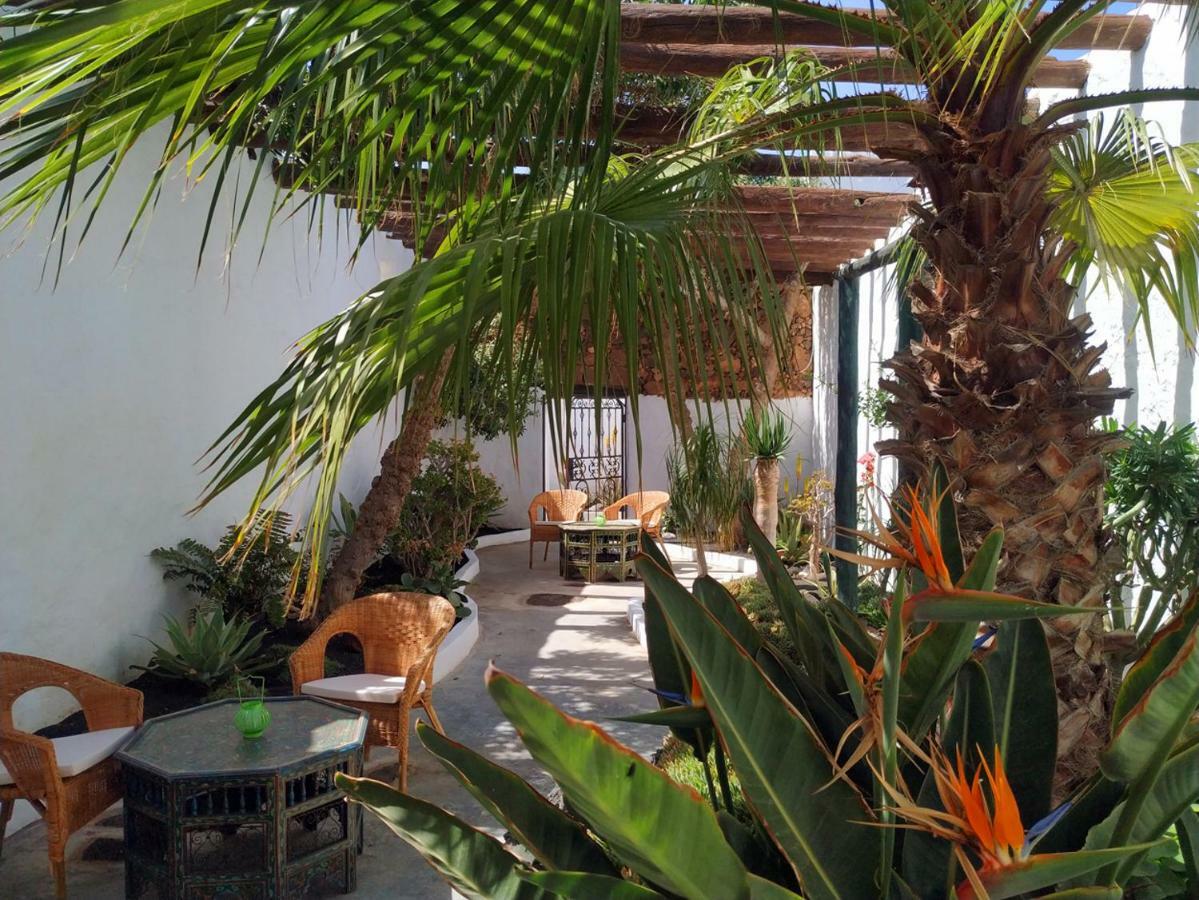 Los Lirios Hotel Rural - Adults Only ติอาส ภายนอก รูปภาพ