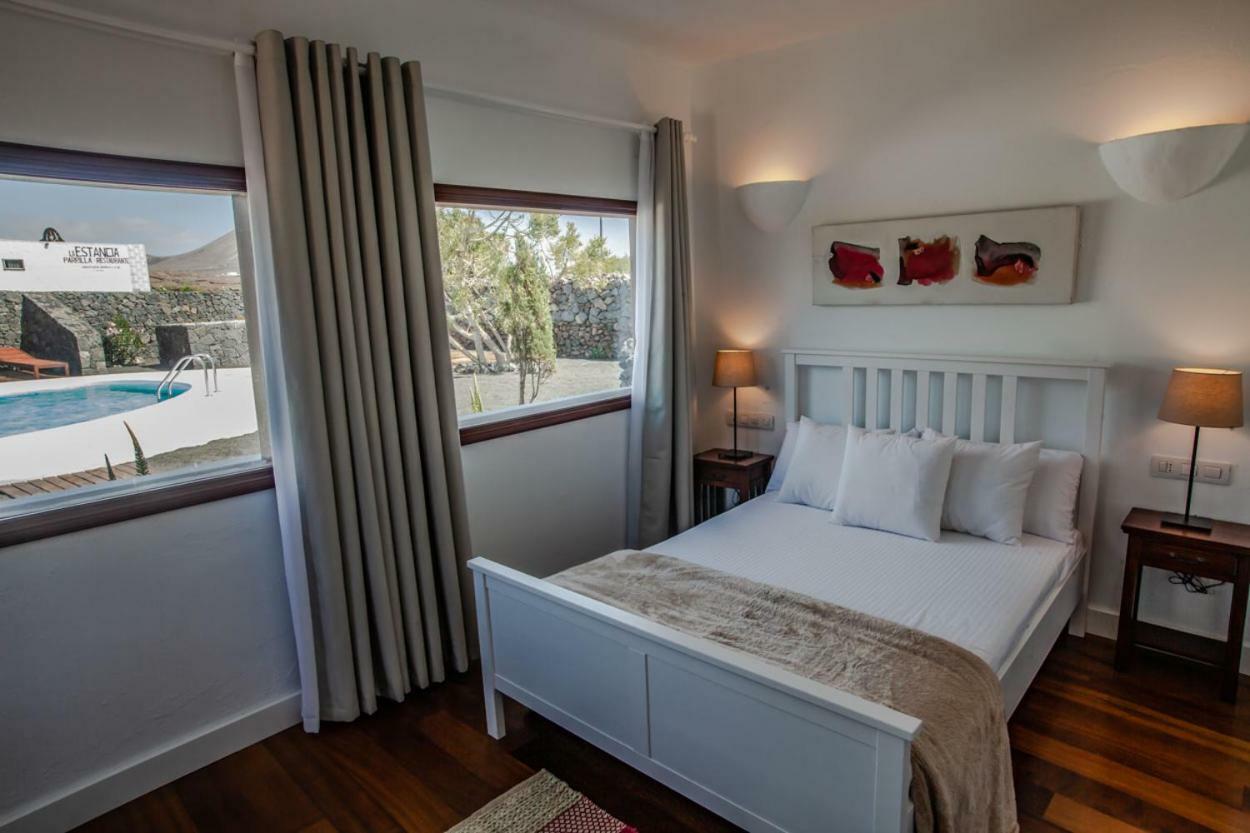 Los Lirios Hotel Rural - Adults Only ติอาส ภายนอก รูปภาพ